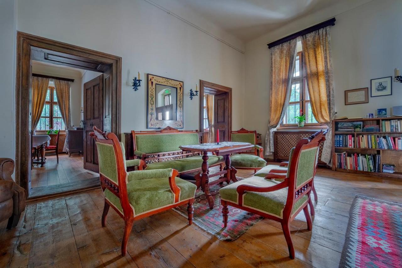 Conacul Gaal Kuria Otel Dalnic Dış mekan fotoğraf