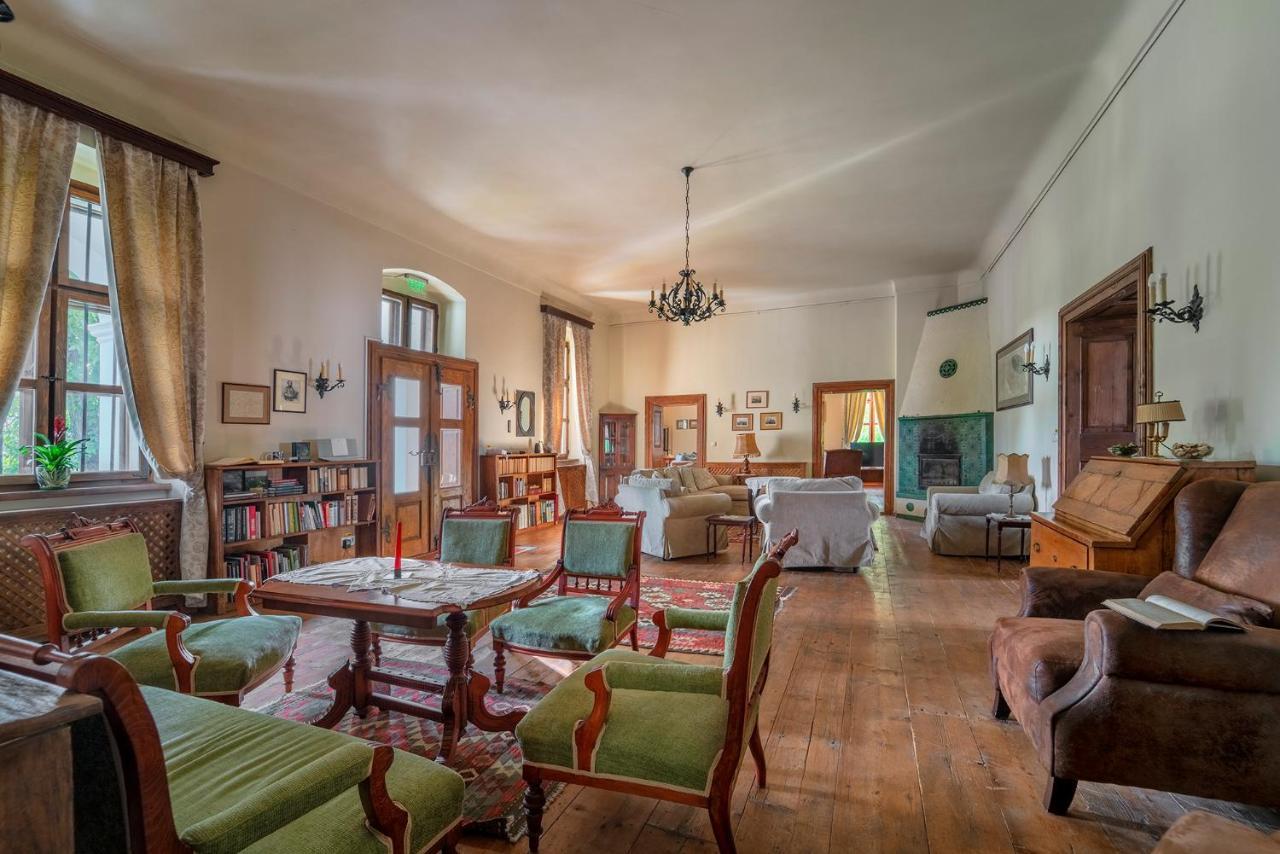 Conacul Gaal Kuria Otel Dalnic Dış mekan fotoğraf